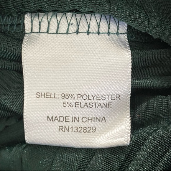 NBD Alena jewel green velvet pleated high waisted wide leg pants - Picture 9 of 11